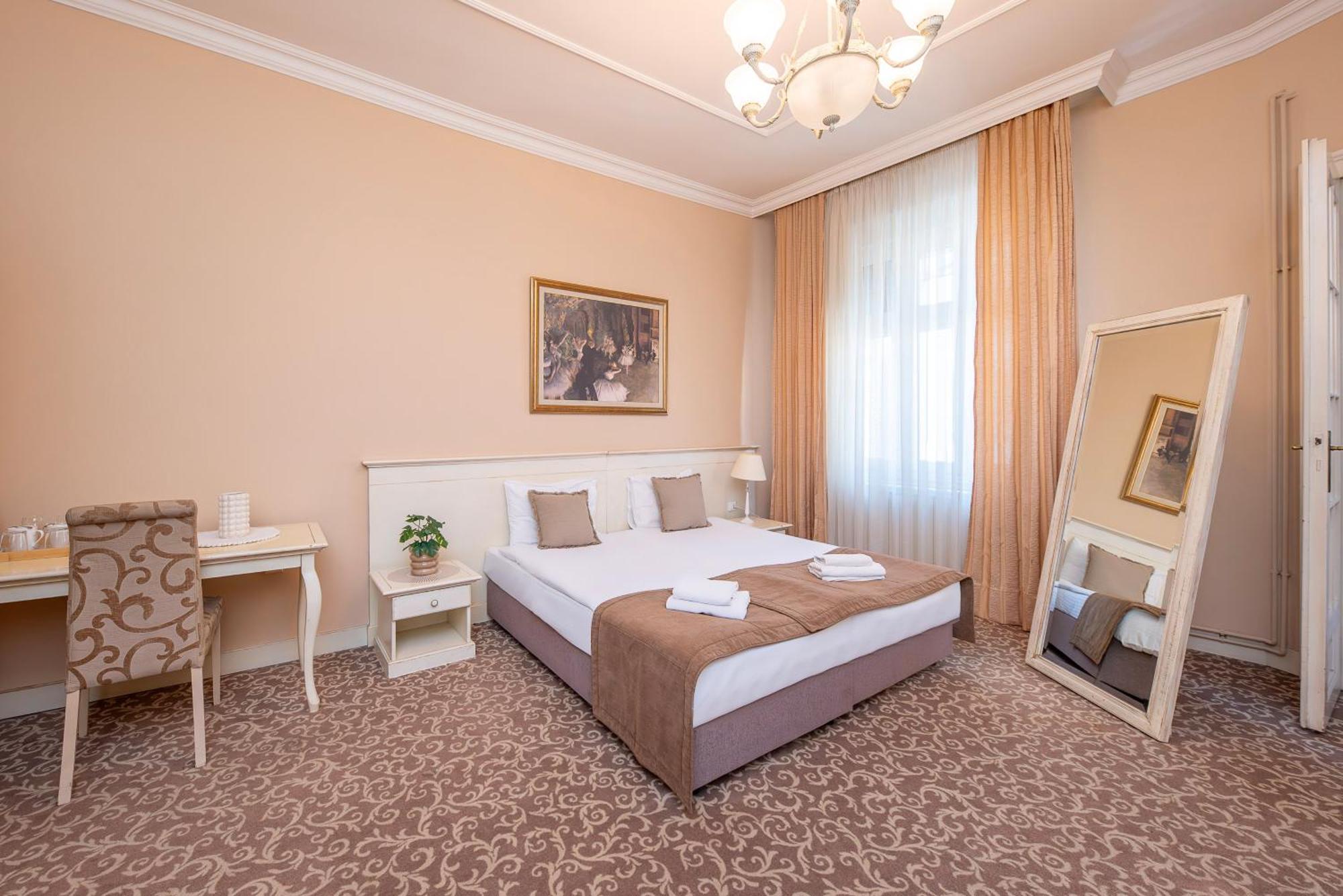 Top Central Rooms Beograd Ngoại thất bức ảnh