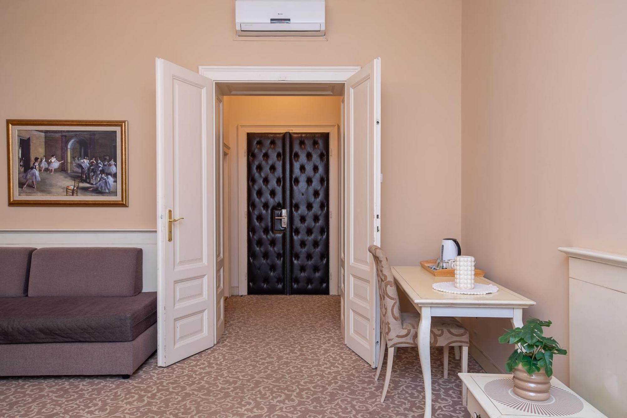 Top Central Rooms Beograd Ngoại thất bức ảnh