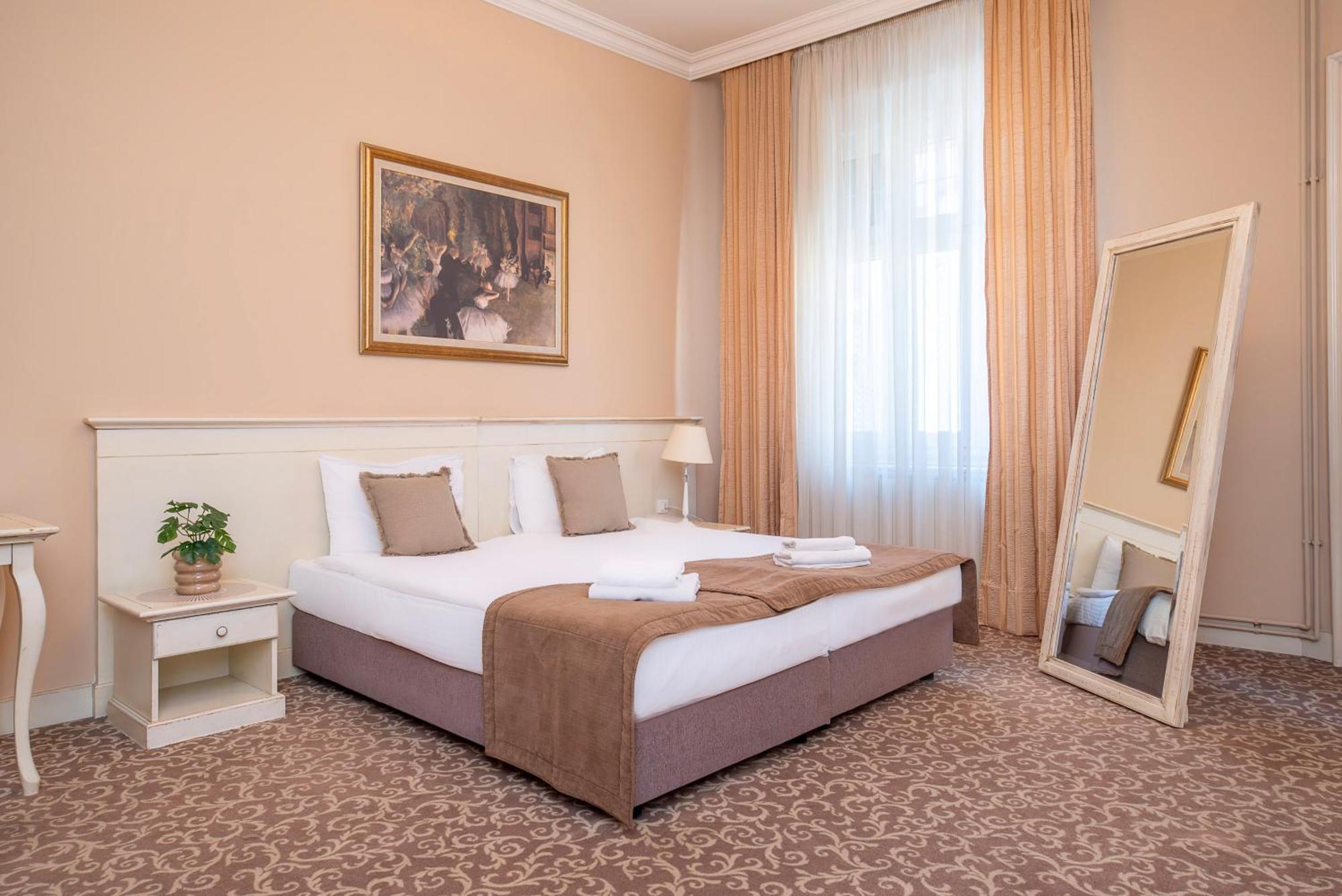 Top Central Rooms Beograd Ngoại thất bức ảnh