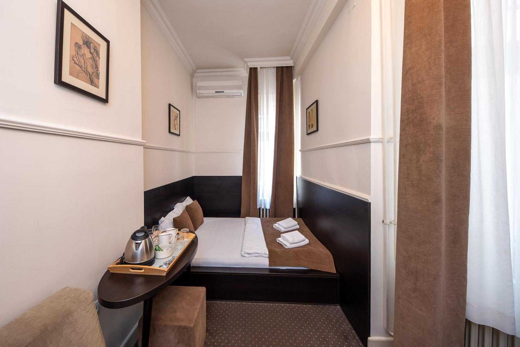 Top Central Rooms Beograd Ngoại thất bức ảnh