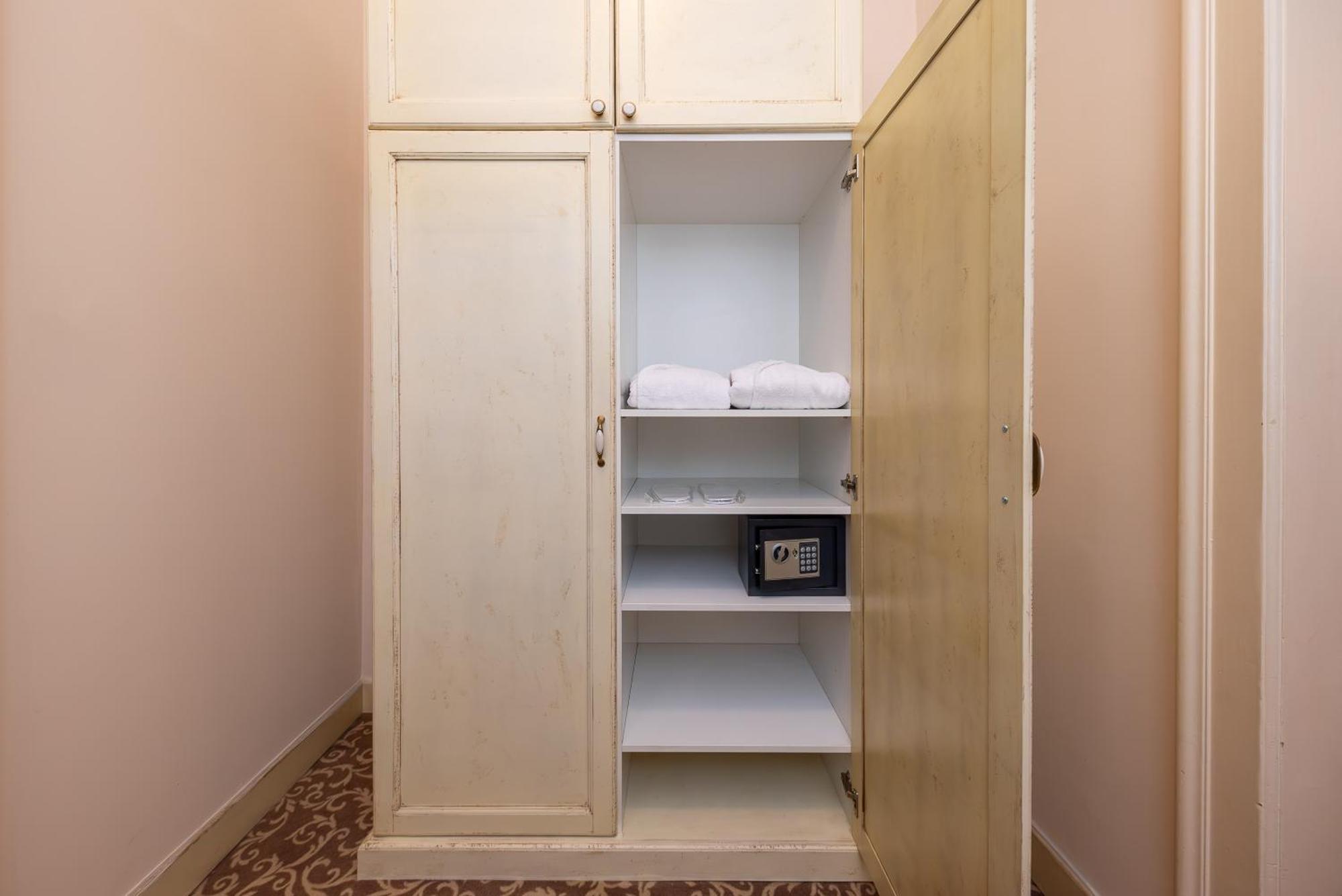 Top Central Rooms Beograd Ngoại thất bức ảnh